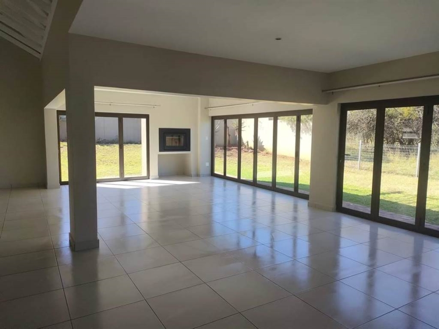 To Let 3 Bedroom Property for Rent in Leloko North West